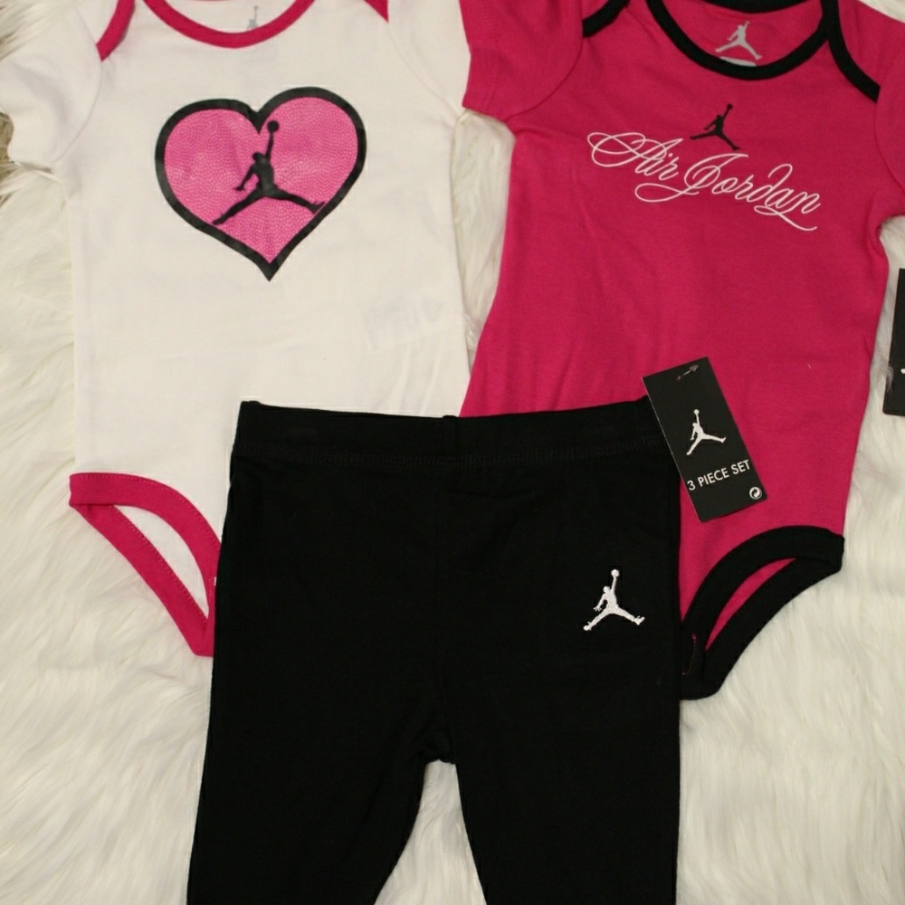 Baby Jordan Set